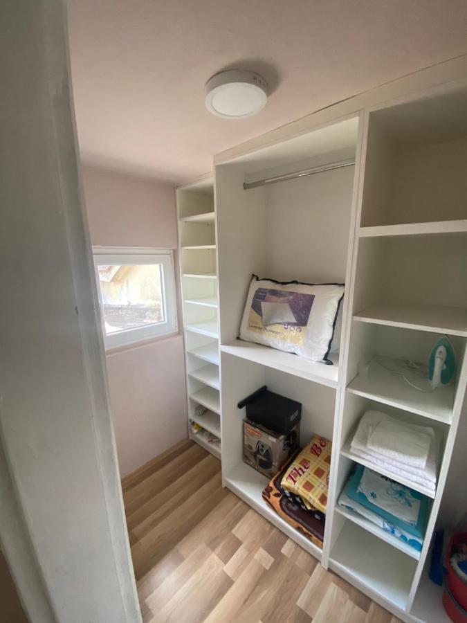 Apartman Niksic Leilighet Eksteriør bilde